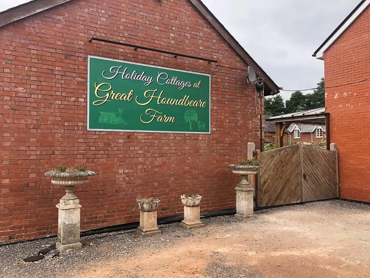Holiday home Great Houndbeare Farm - Family Holidays Aylesbeare